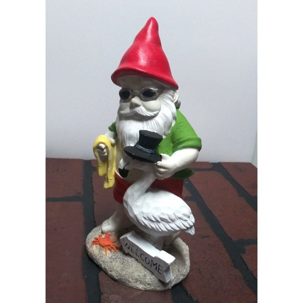 Garden Gnome Sculpture Statue Figurine w/crane / heron/ swan on the beach 8.5"
